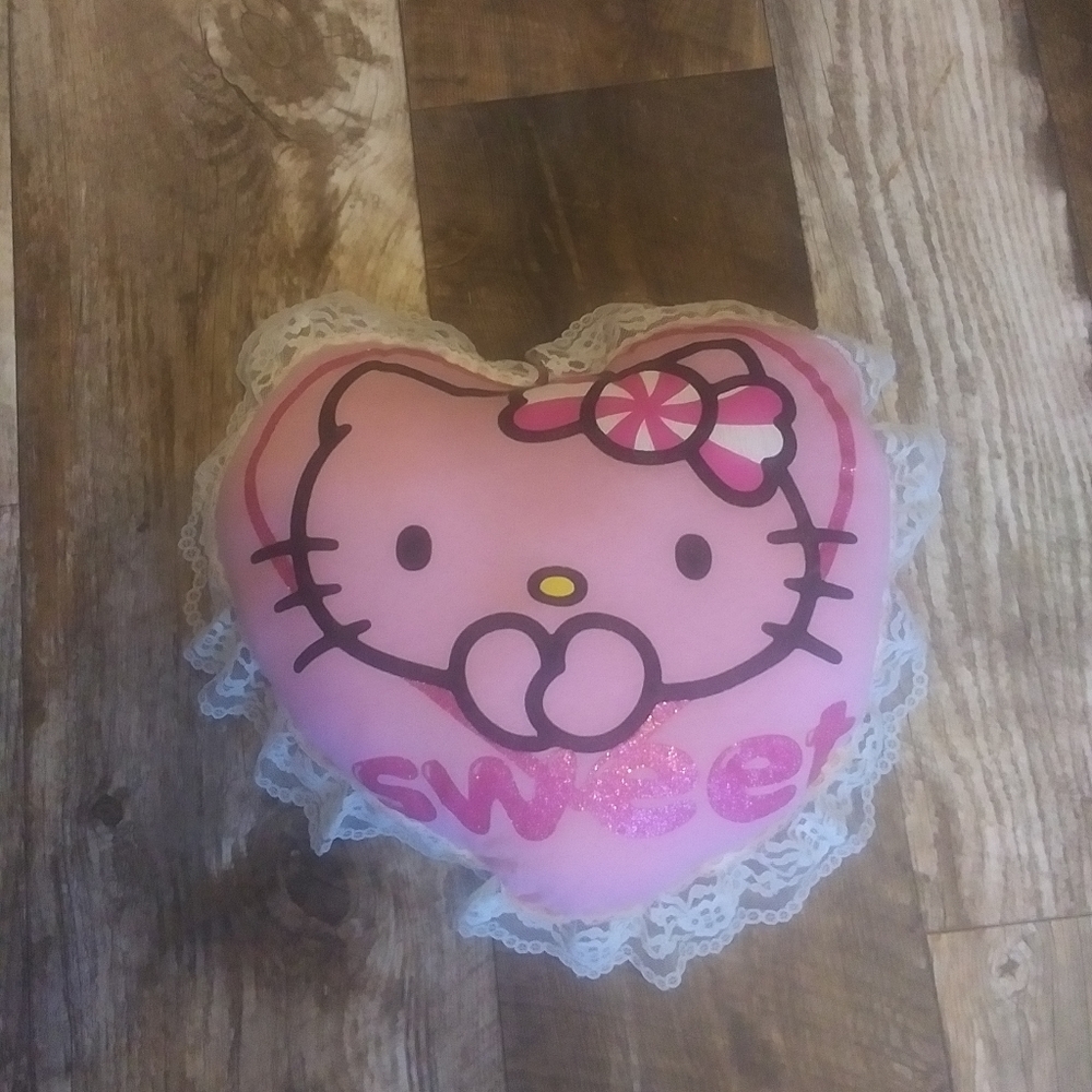 Hello kitty pillow
